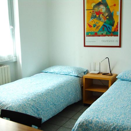 Modern Apartment Luci & Stelle Near Lake Como Nibionno Buitenkant foto