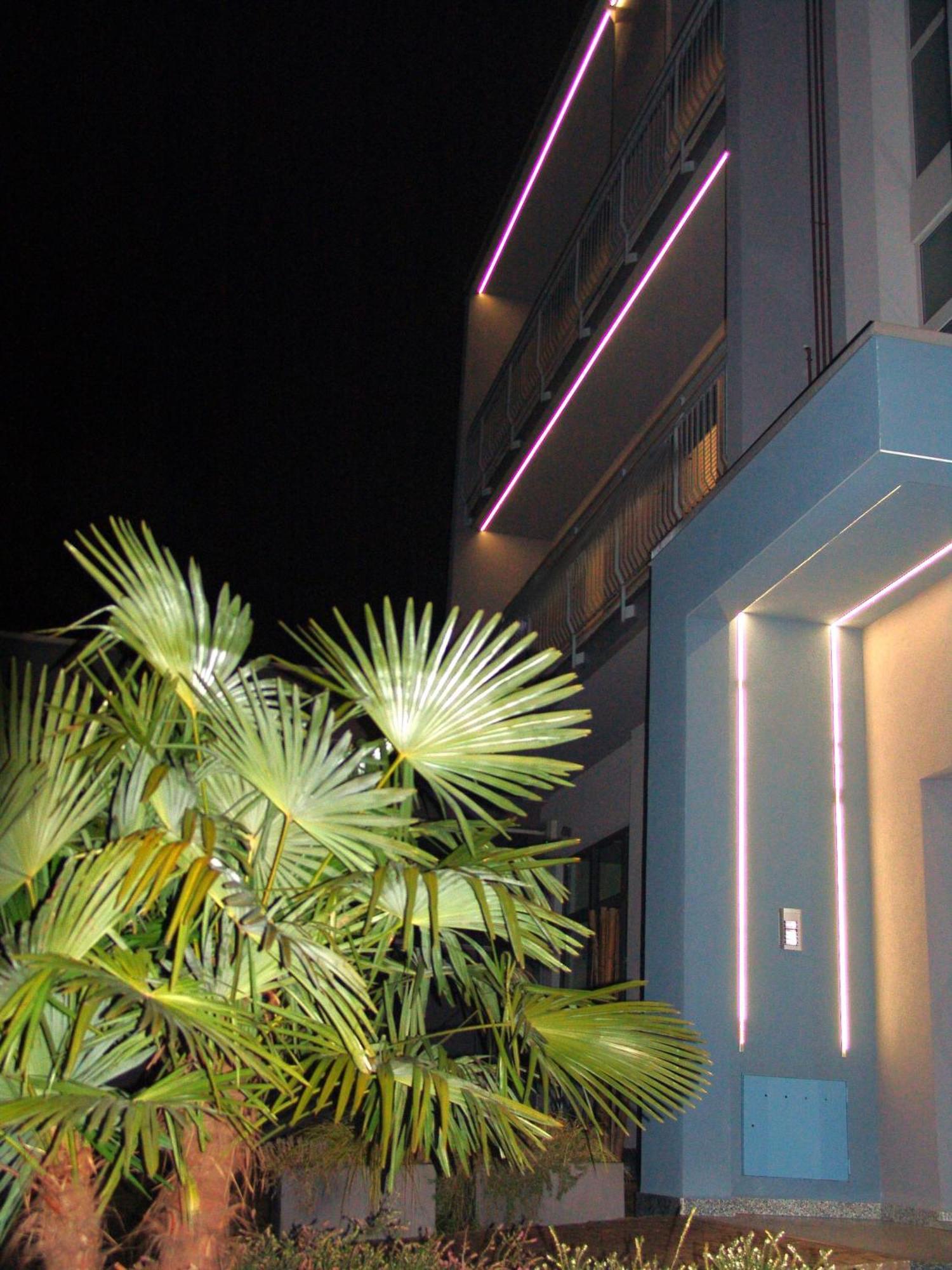 Modern Apartment Luci & Stelle Near Lake Como Nibionno Buitenkant foto